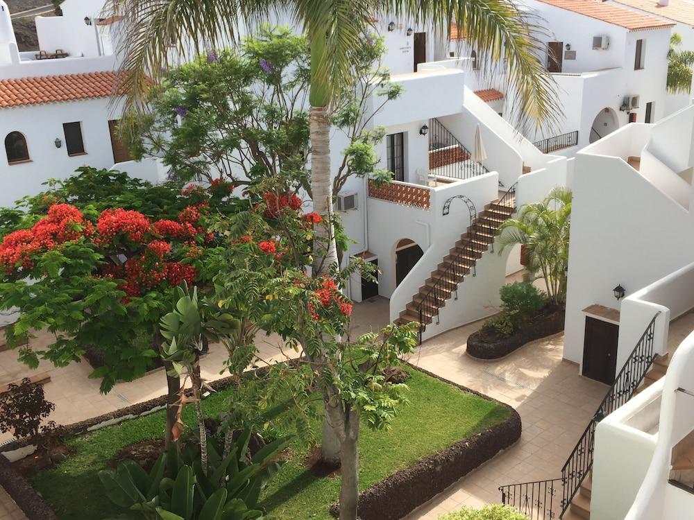 Fairways Club Hotel Golf Del Sur Exterior photo
